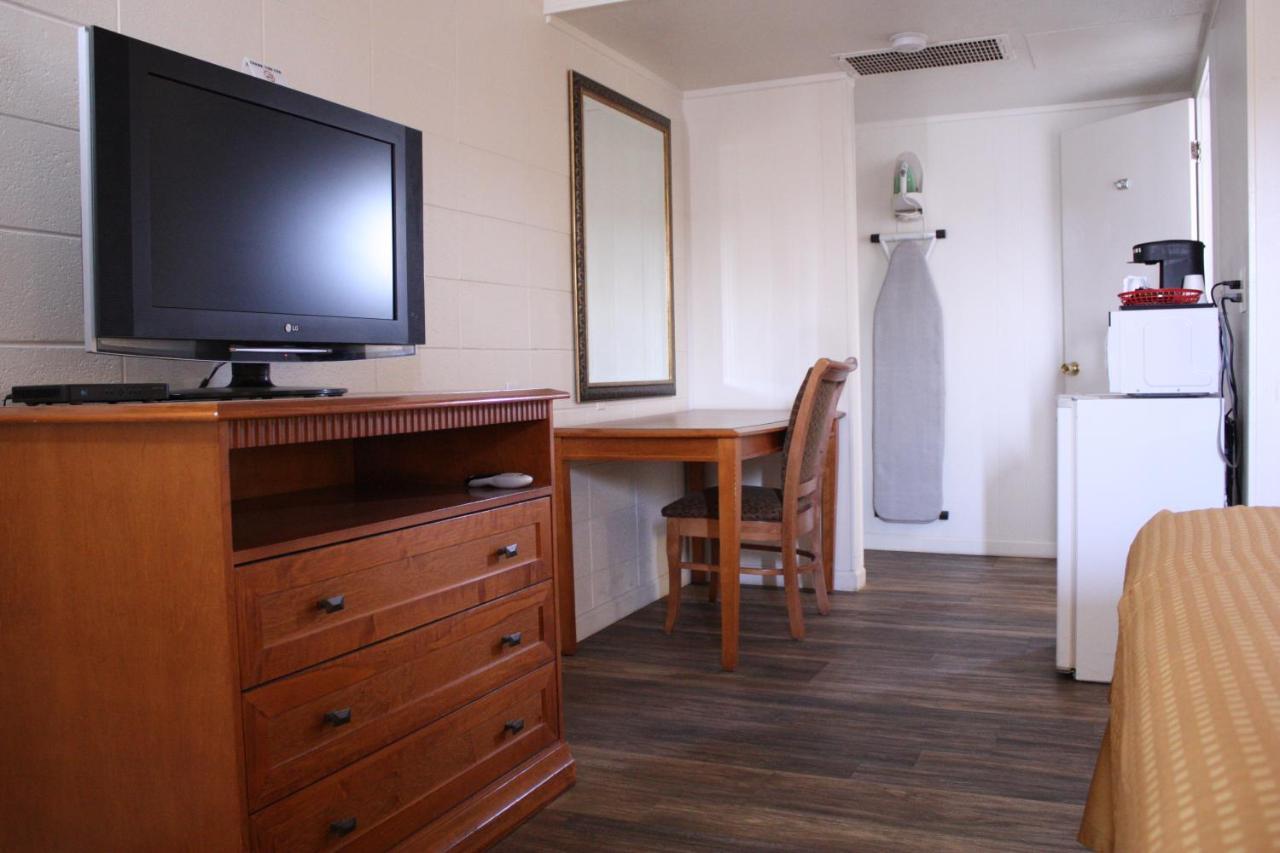Budget Inn Онтэрио Экстерьер фото